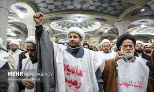 تصاویر: اجتماع حوزویان قم در محکومیت اهانت به قرآن و ولایت
