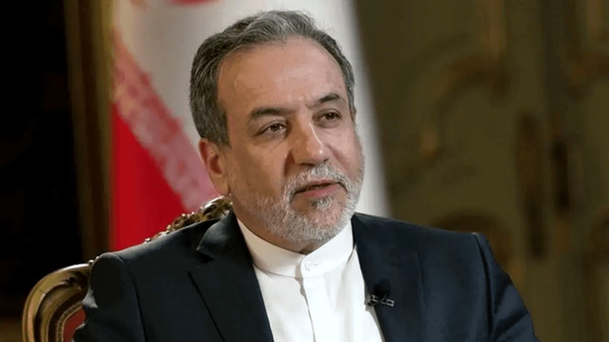 عراقچی: پرچم مذاکره و دیپلماسی هیچ‌گاه از دست ما نیفتاده است