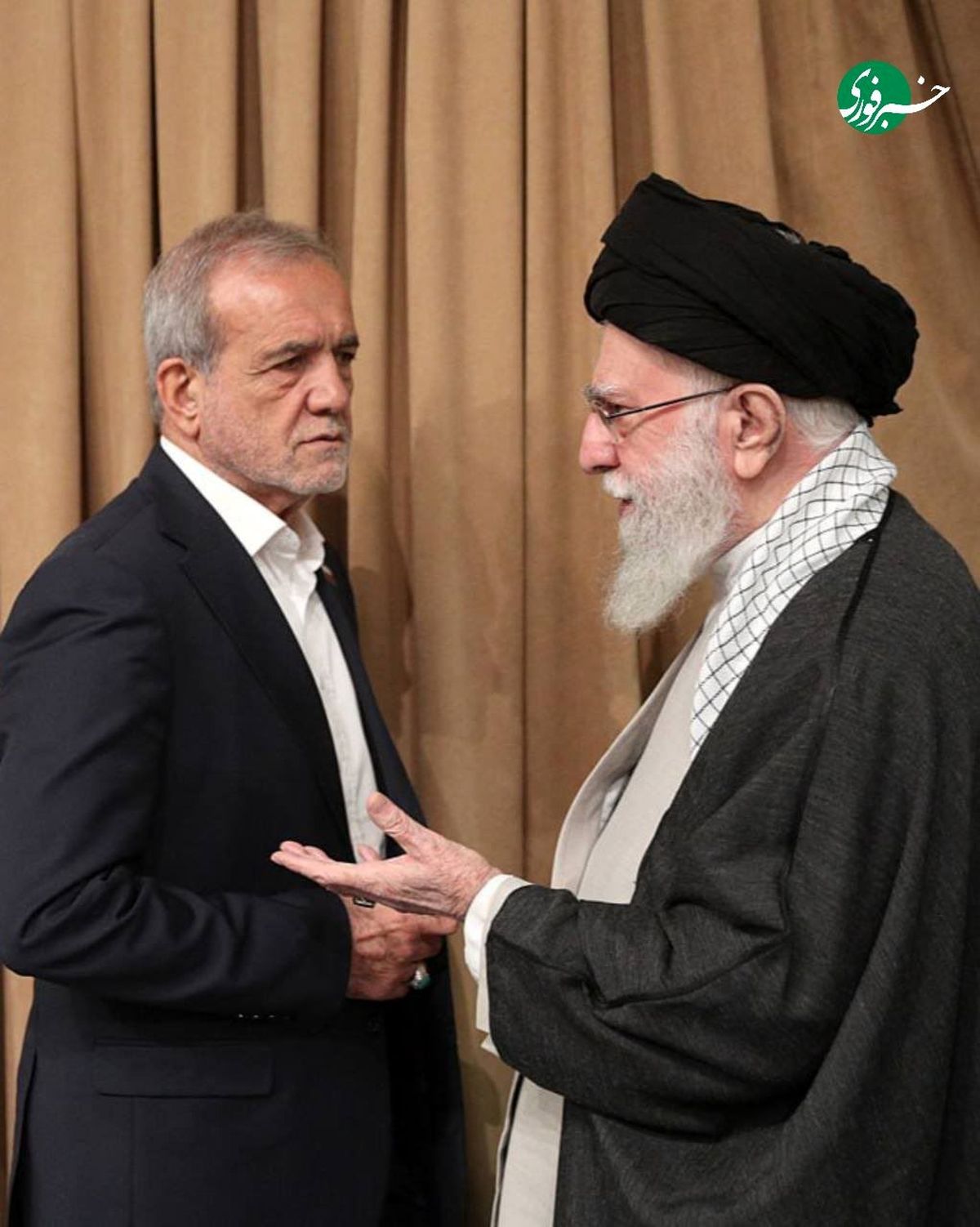 عکسی از دیدار امروز اعضای دولت با رهبرانقلاب