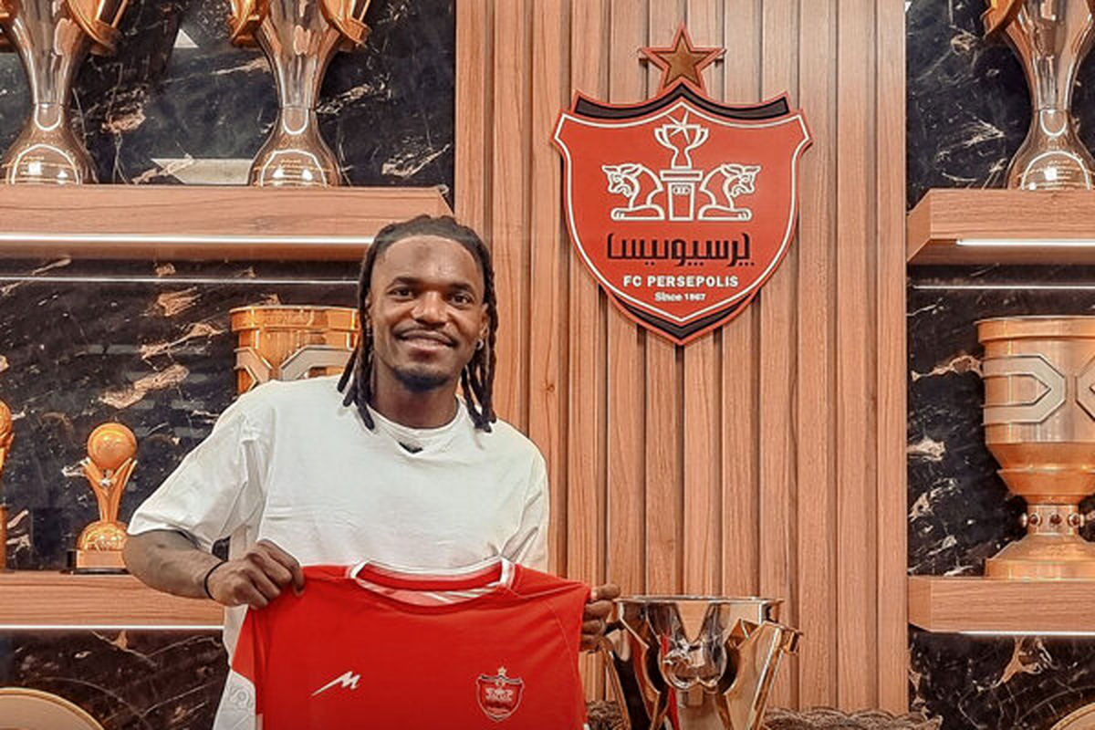 واکنش پرسپولیس به قرارداد و جدایی بیفوما