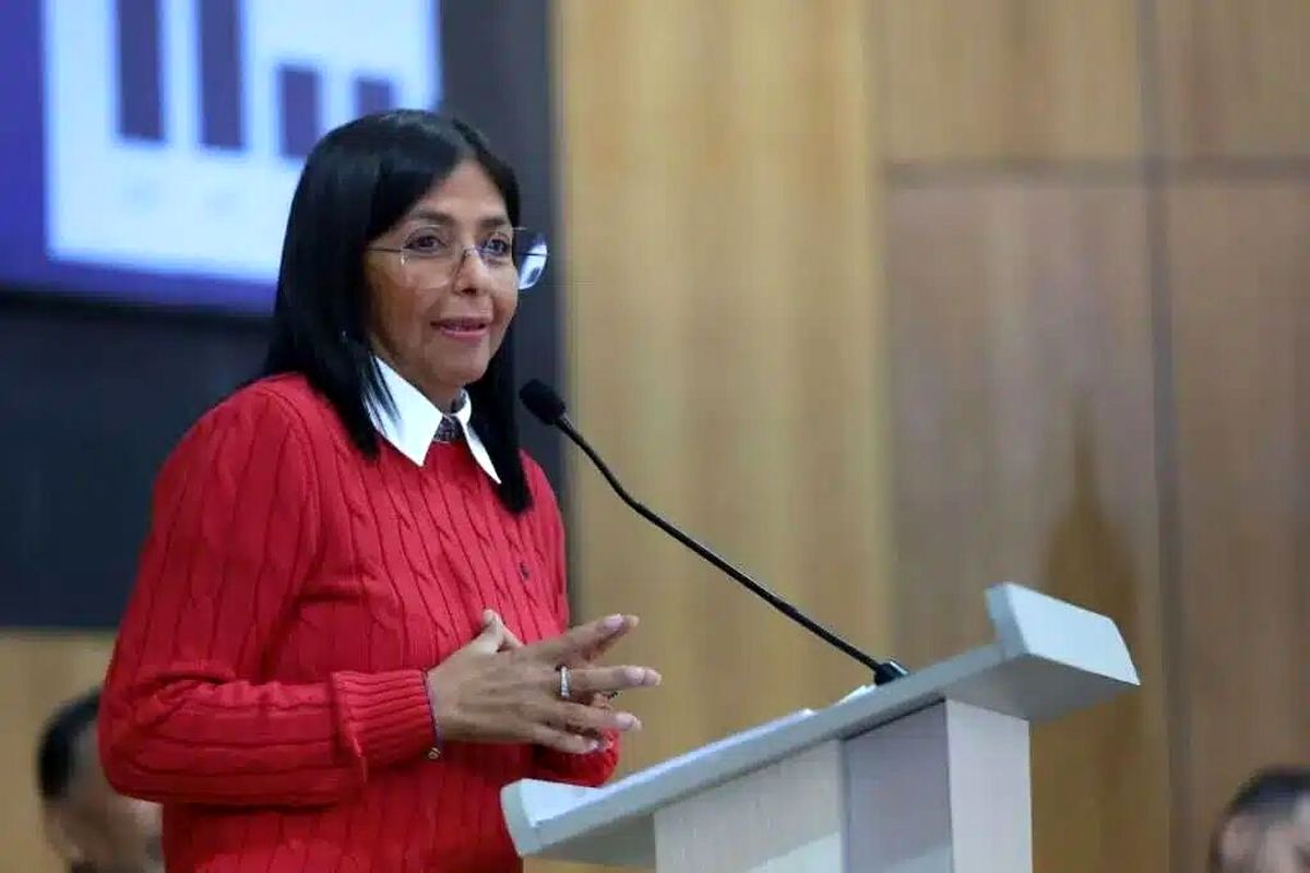 پاسخ رئیس جمهوری موقت ونزوئلا به وزیر خزانه داری آمریکا
