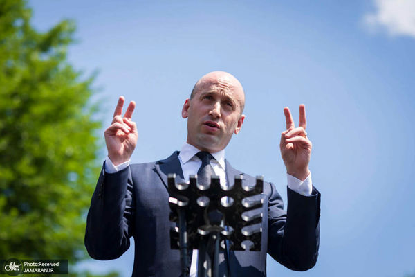 دستیار ترامپ: نفت ونزوئلا متعلق به آمریکا است