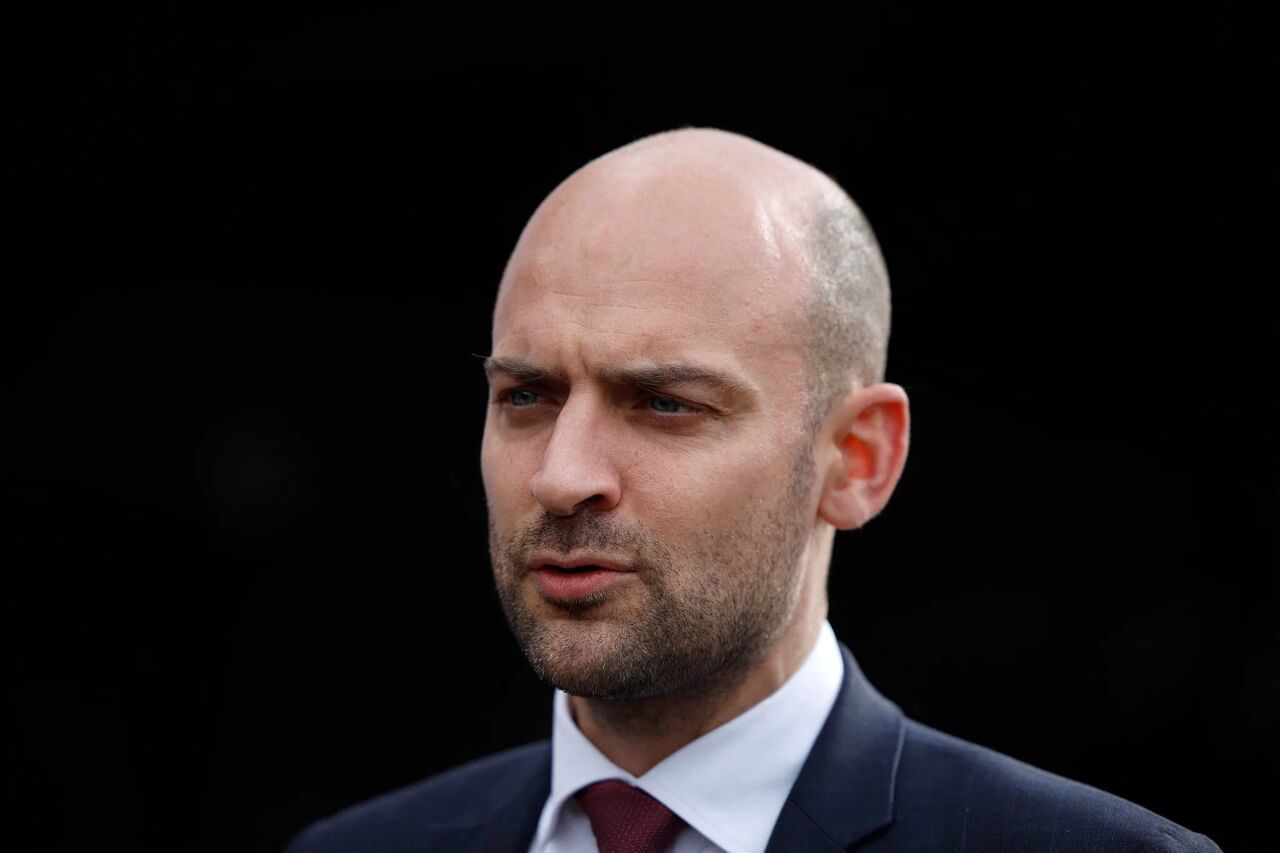 ادعای وزیر فرانسوی علیه برنامه هستهای ایران