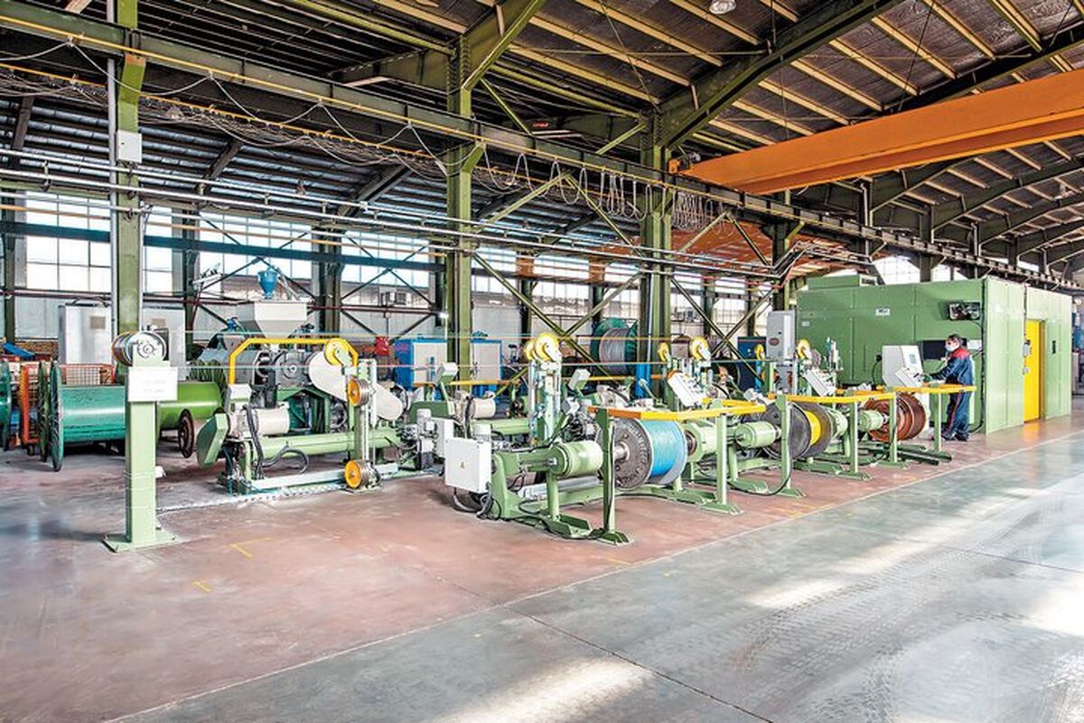 برنامه توانیر برای محدودیت برق همه مشترکان صنعتی 