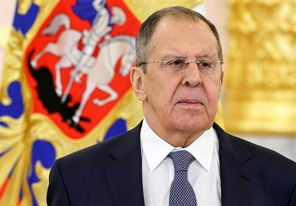 لاوروف: آمریکا سعی دارد روسیه را از بازارهای انرژی بیرون براند