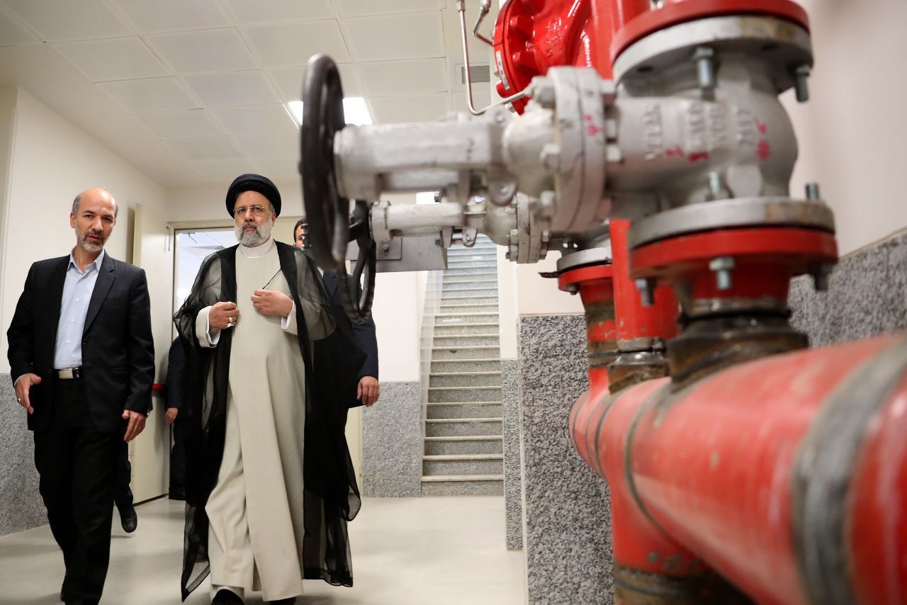 افتتاح نیروگاه سیکل ترکیبی آریان ۲ زنجان با حضور رئیسی