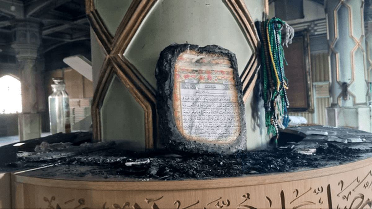 فردا با قرآن به راهپیمایی بیایید