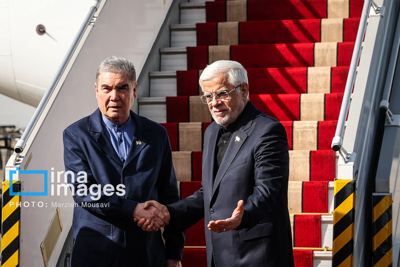 تصاویر: مراسم استقبال از هیئت‌های بین‌المللی برای ادای احترام به رهبر شهید انقلاب