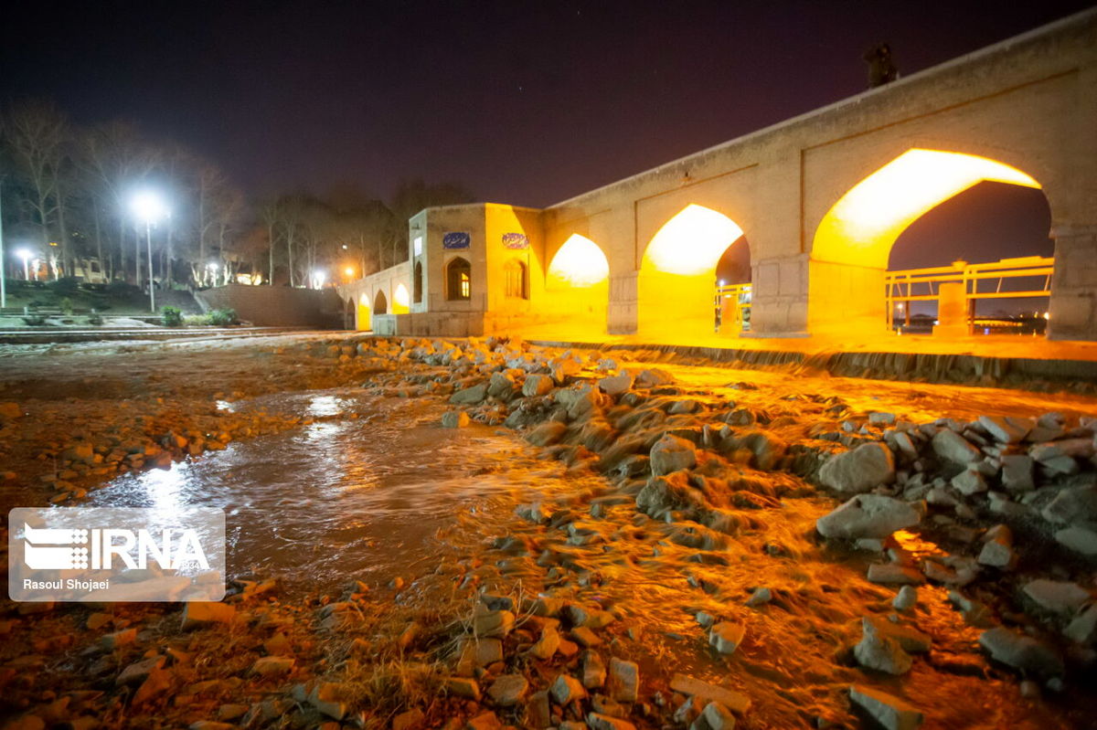 زاینده رود بامداد سه‌شنبه بازگشایی می‌شود