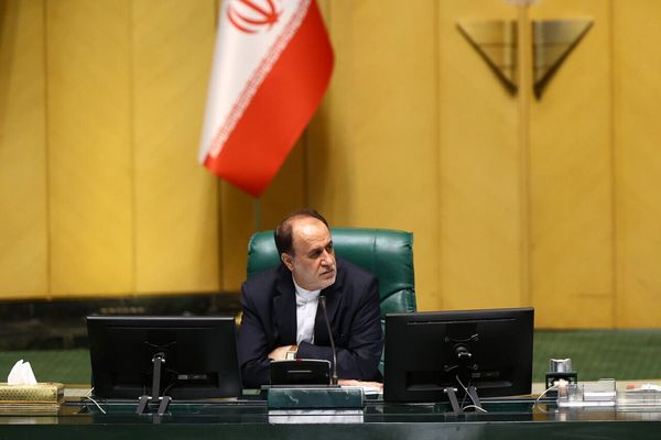 حاجی بابایی: بودجه سال آینده باید معیشت مردم را تأمین کند