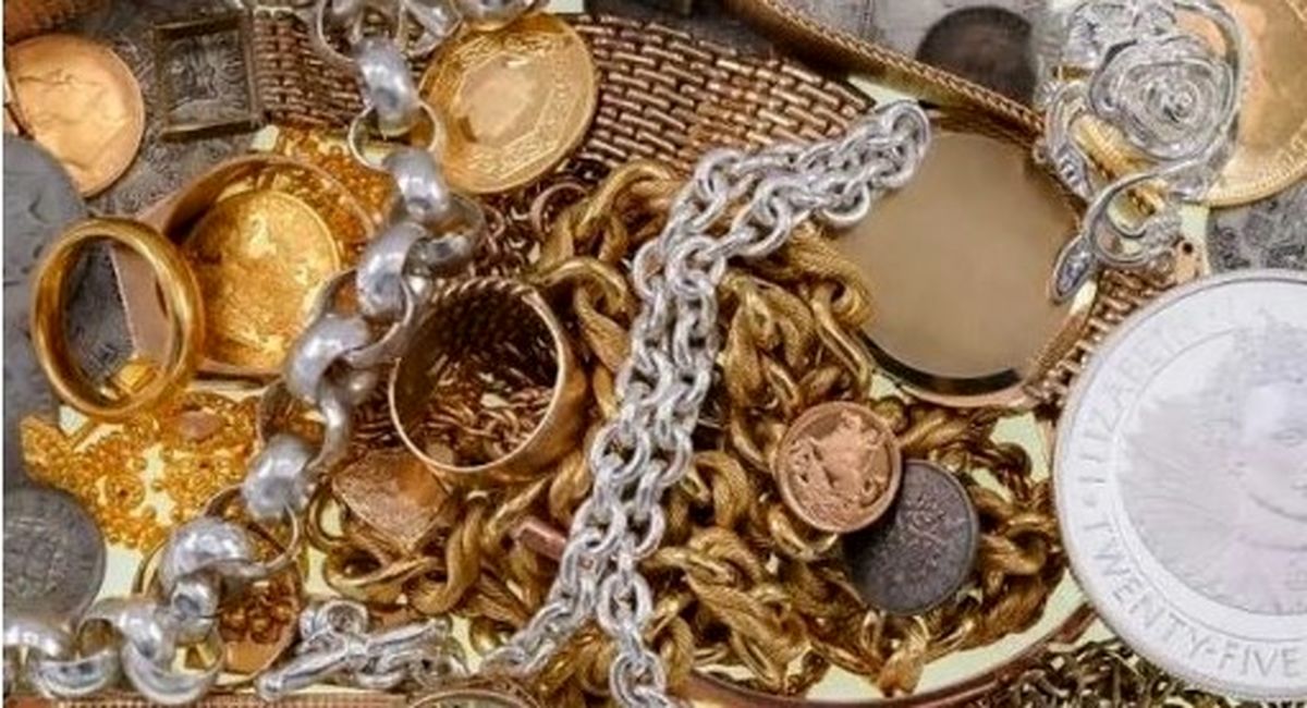 قیمت طلا و سکه امروز ۸ آبان ۱۴۰۴ | سکه امامی رکورد زد؛ طلا ریخت!