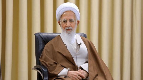 درخواست آیت الله جوادی آملی از مسئولان  