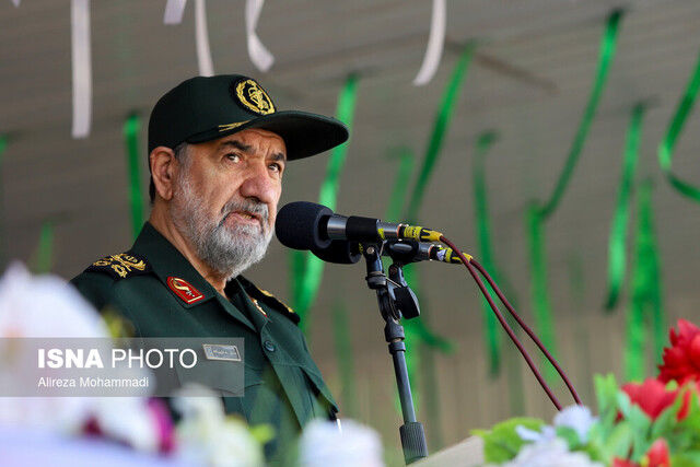 محسن رضایی: الان زمان مذاکره نیست