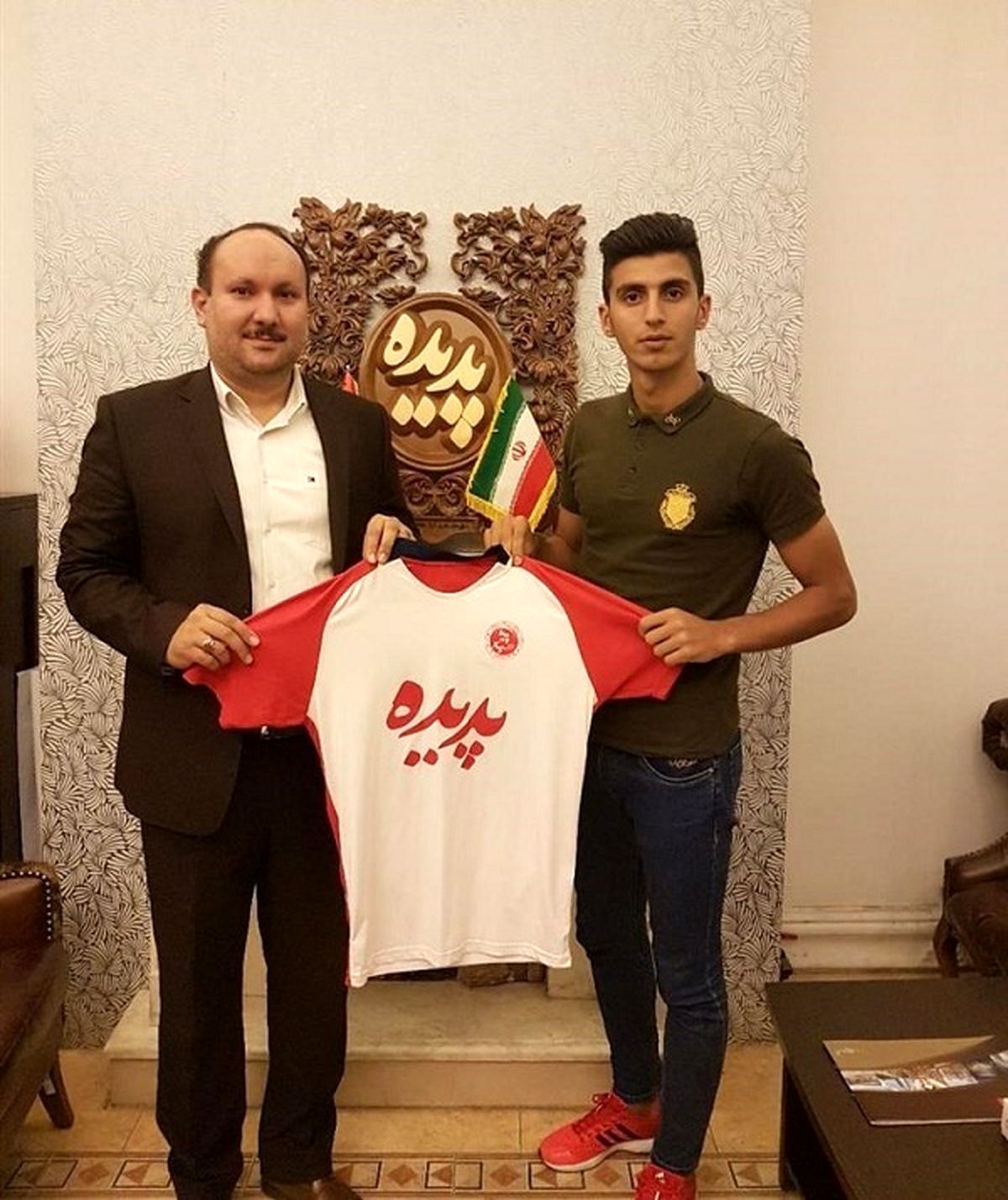 یک ملی‌پوش دیگر در تیم پدیده +عکس