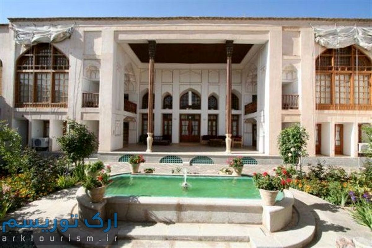 عمارت بخردی نگینی درشهر اصفهان+تصاویر