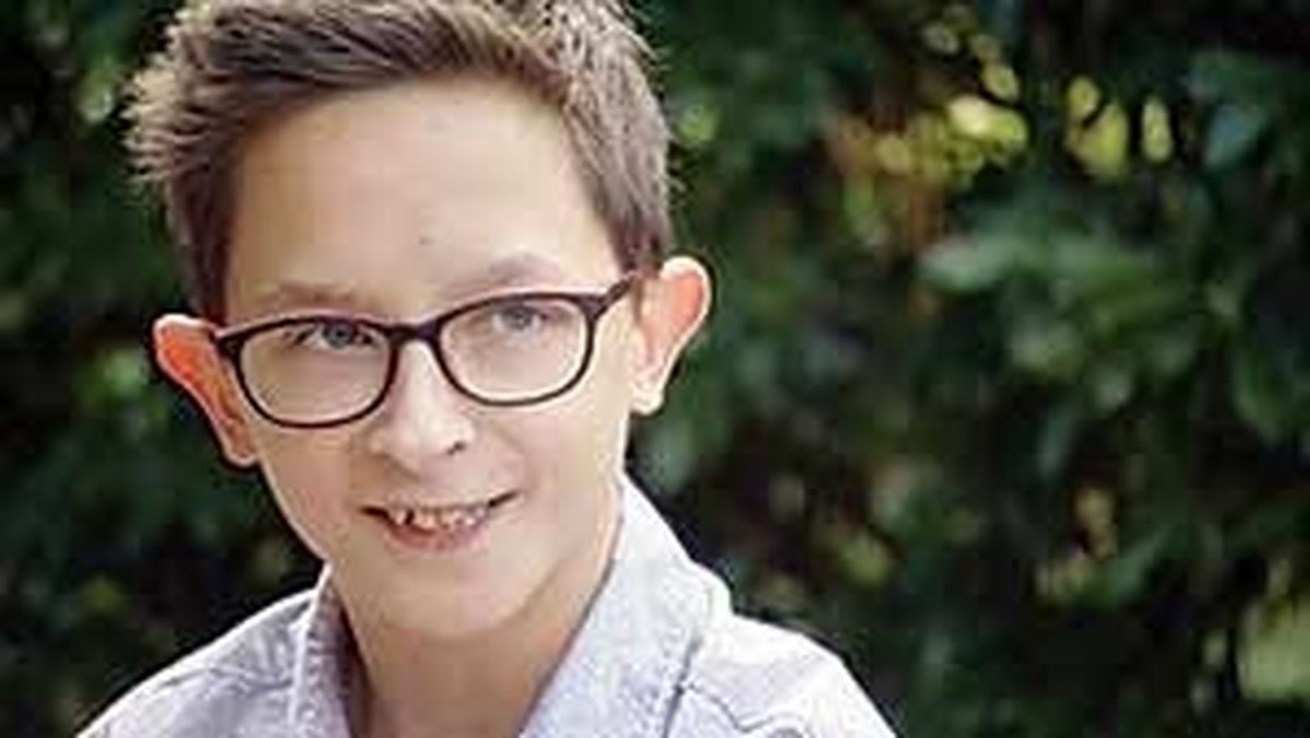 ۲۳ ساله با چهره یک نوجوان! +عکس