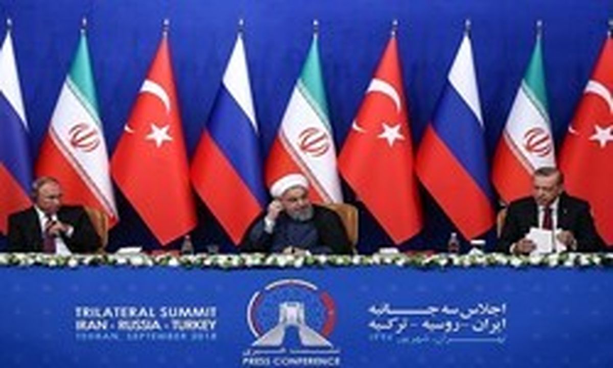 امپراطور اردوغان در دو نمای تاریخی