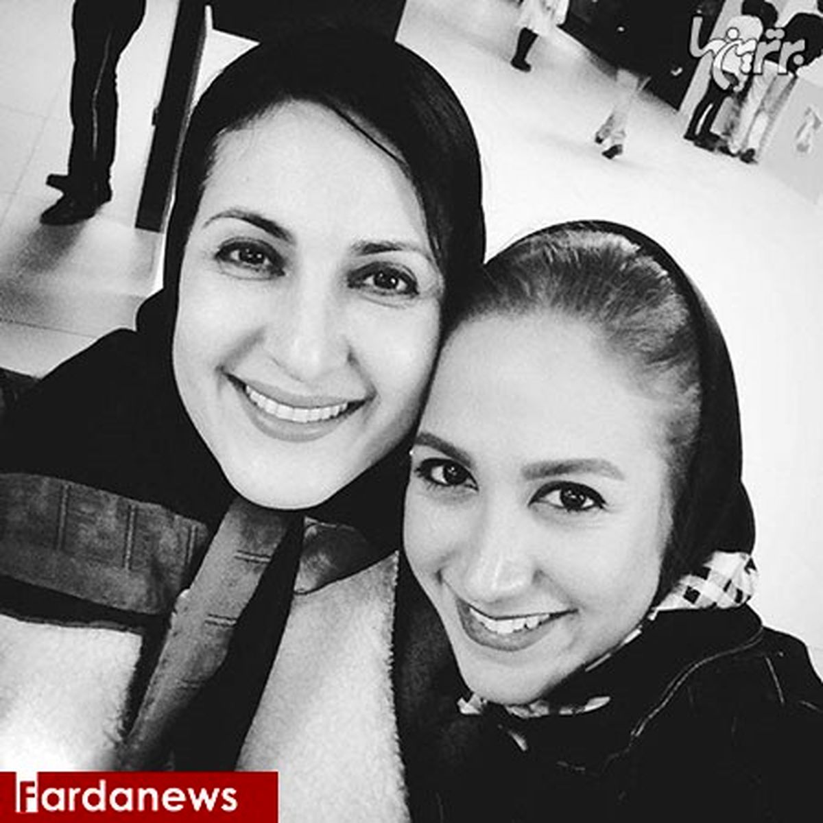 عکس: سلفی خانم بازیگر و دخترش