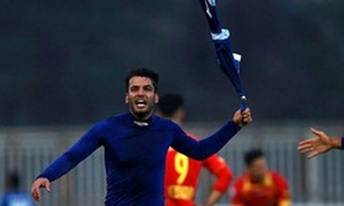 شیرزادی با فولاد خوزستان تمدید کرد