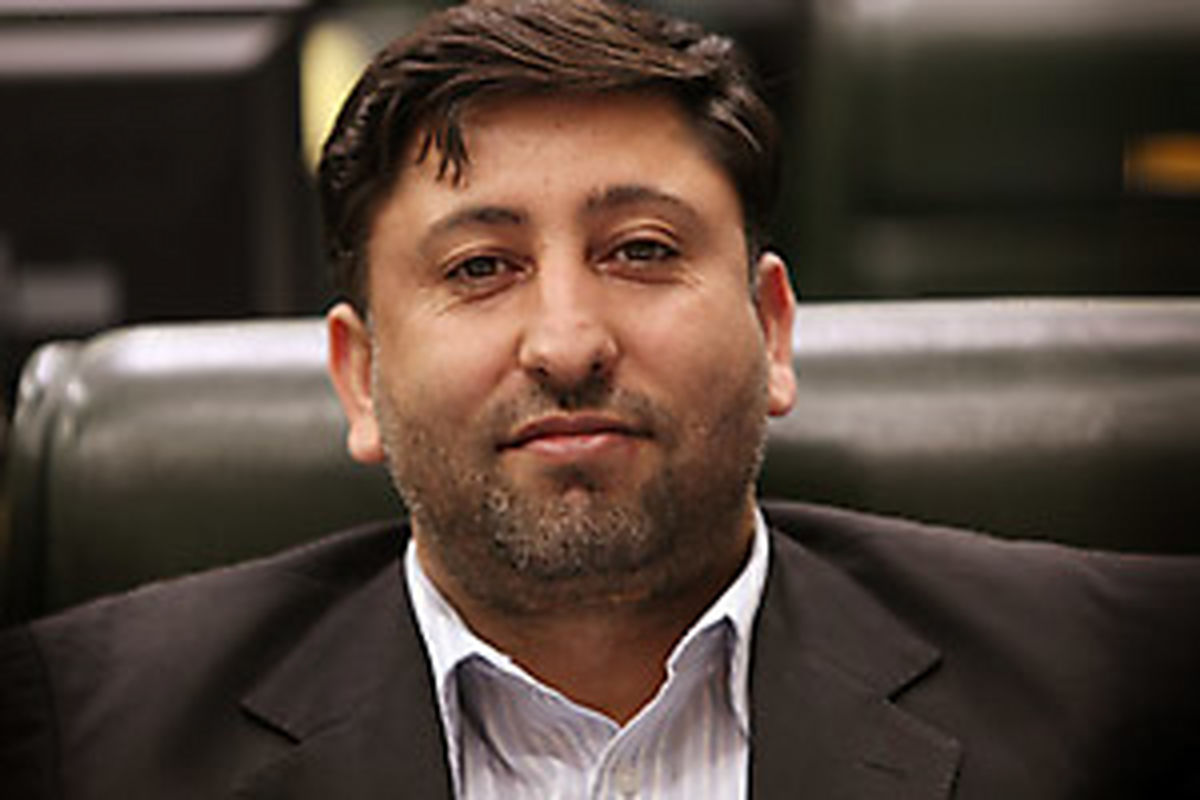 رئیس جمهور حق معرفی کابینه و مجلس حق بررسی آن را دارد/ کابینه تلفیقی از چهره های قدیمی و جدید است