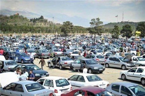 خودرو همچنان بر طبل گرانی می‌کوبد