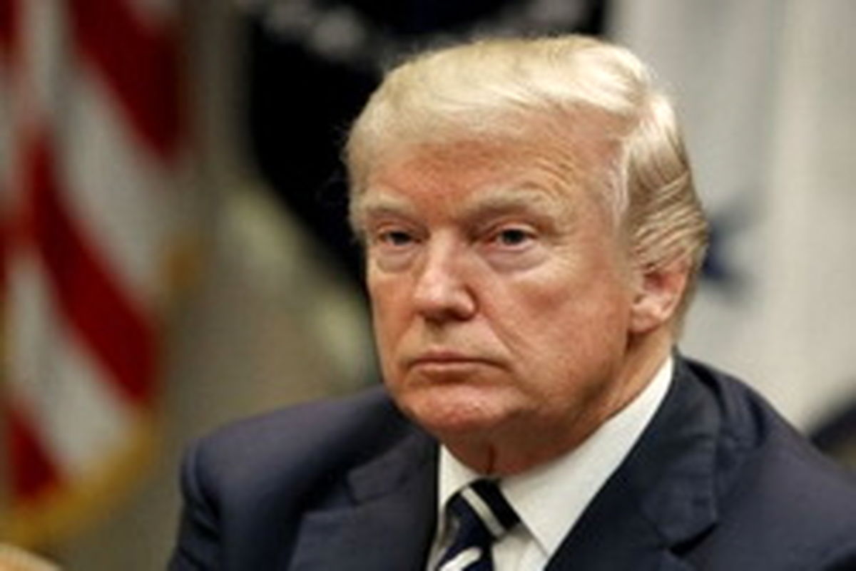 تحلیل رسانه‌ها از عقب نشینی ترامپ