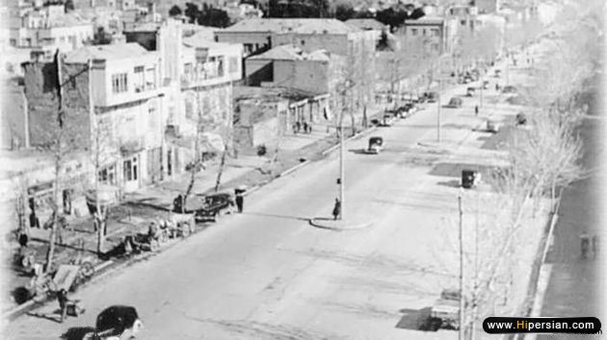 عکسی قدیمی از خیابان انقلاب تهران