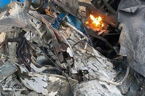 عکس: نیسان انتحاری حمله کننده به خودروی شهید هسته‌ای