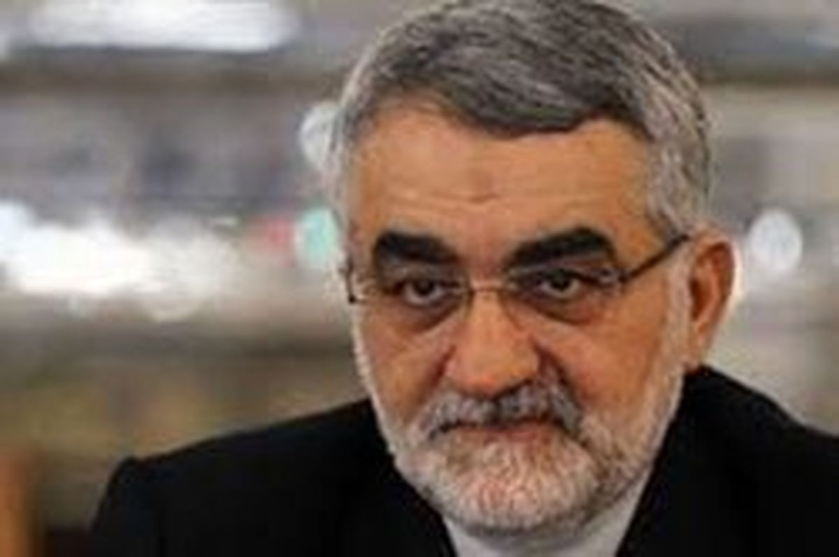 چرا ترامپ آغاز تحریم‌ها را در روز ۱۳ آبان قرار داد؟