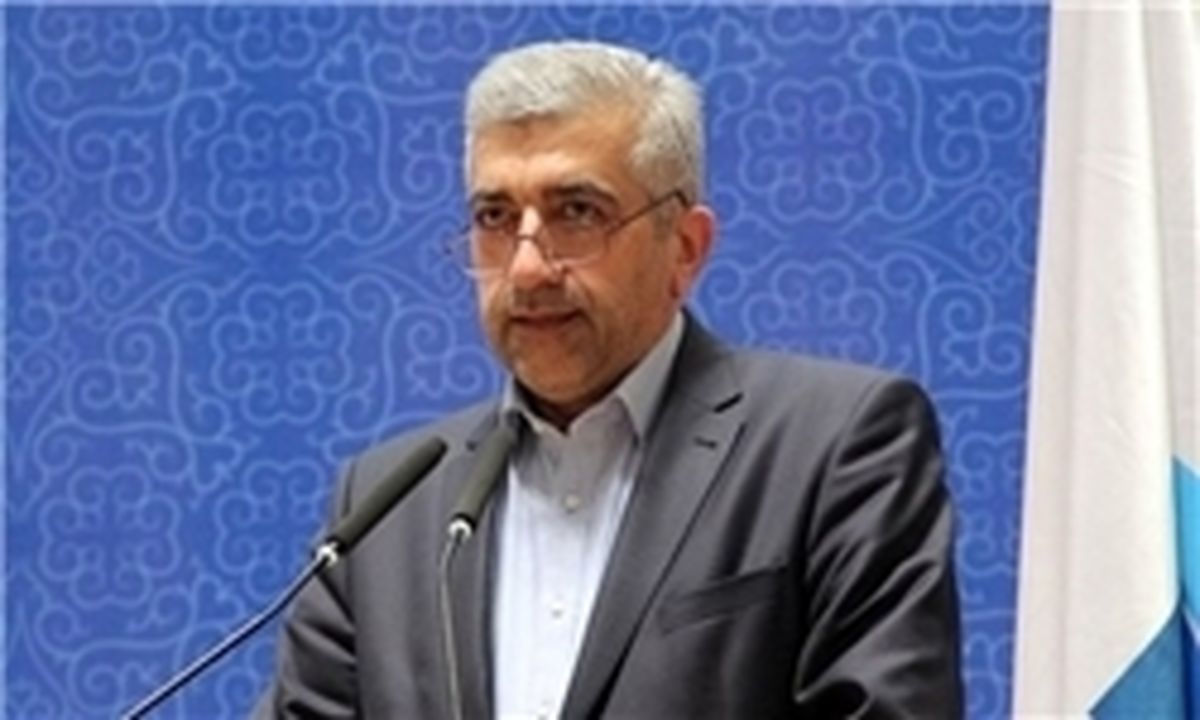 وزیر نیرو: بحران آب را صرفاً در کمبارشی نبینیم