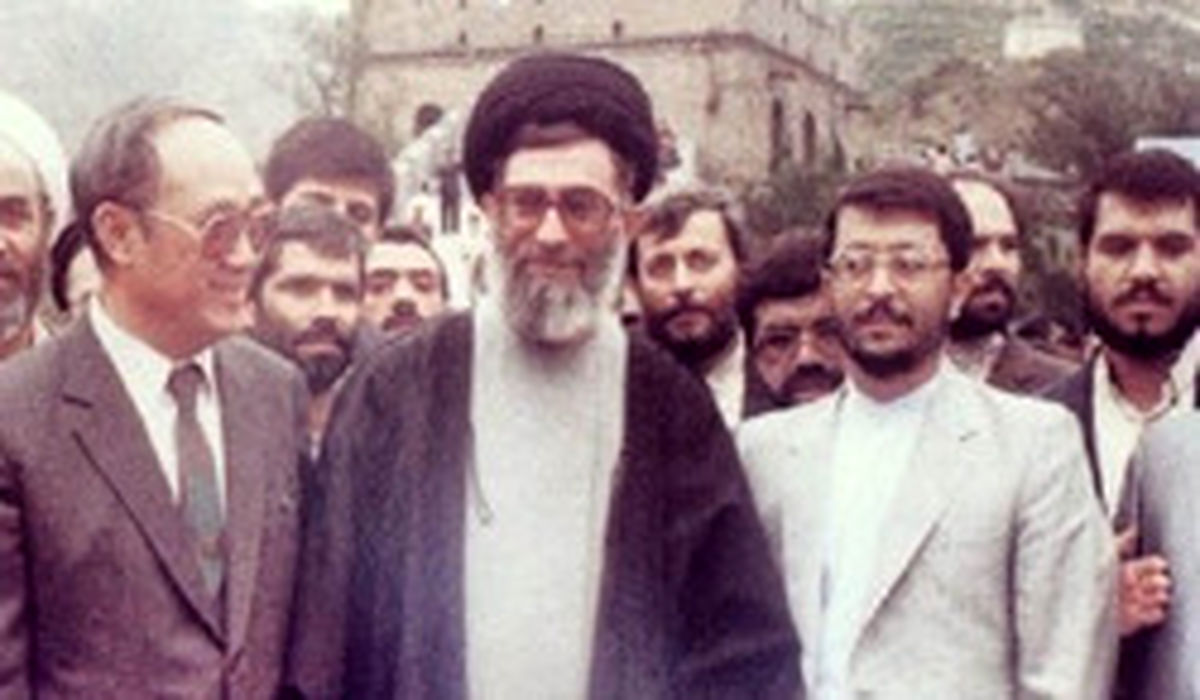 عکس: بازدید رهبر انقلاب از دیوار بزرگ چین