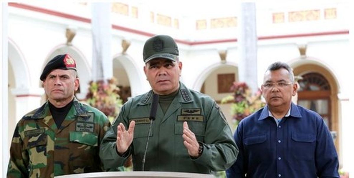 وزیر دفاع ونزوئلا: بولتون برای من پیام فرستاده است