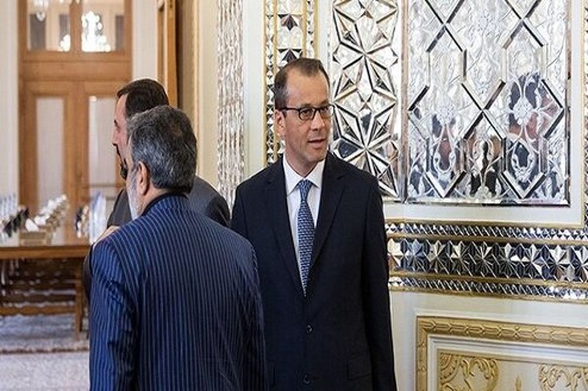 چرا ملاقات کورنل فروتا با شمخانی لغو شد؟