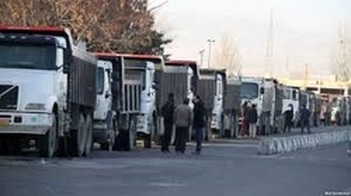 بازداشت ۴ نفر در حاشیه اعتصاب رانندهها در همدان