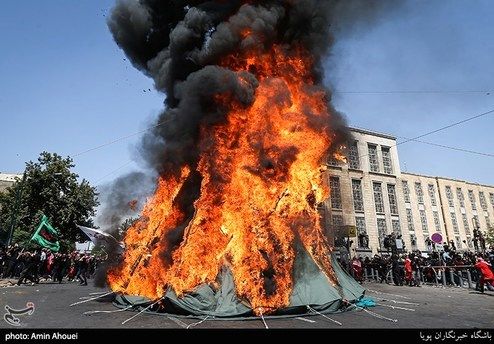 تصاویر: خیمه سوزان ظهر عاشورا - چهار راه گلوبندک تهران