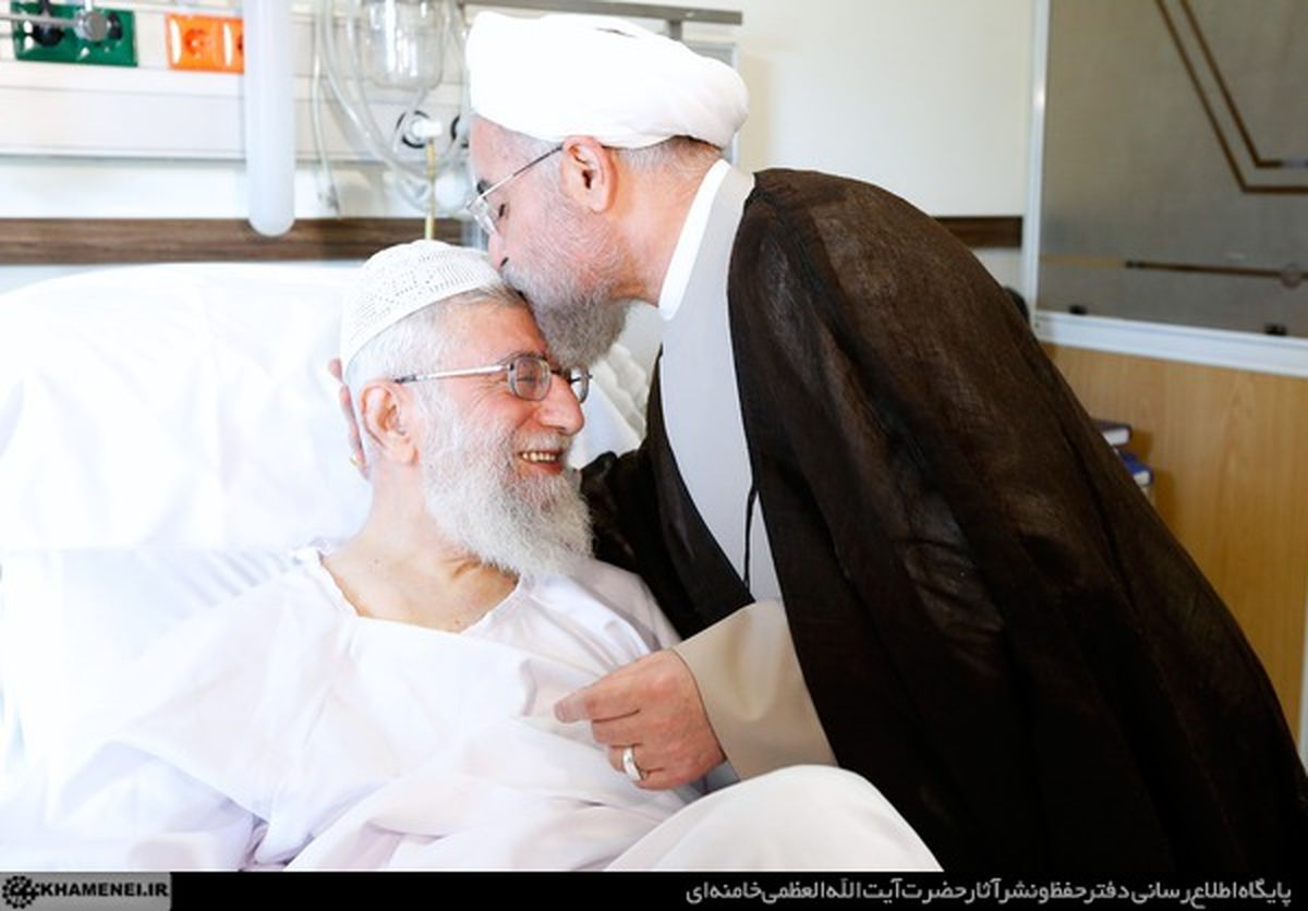 عیادت رئیس جمهور از رهبر انقلاب/تصاویر