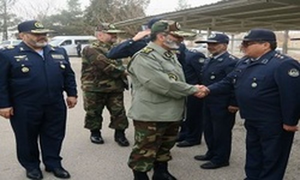 بازدید فرمانده کل ارتش از پایگاه هوایی شهید حبیبی مشهد