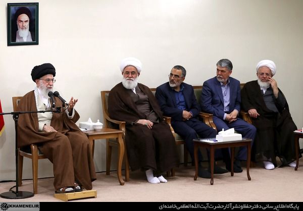 ذره‌ای از نشانه‌های آقازادگی در مرحوم حاج سید مصطفی نبود/ او از لحاظ استعداد علمی، شجاعت و منش مبارزه ممتاز بود