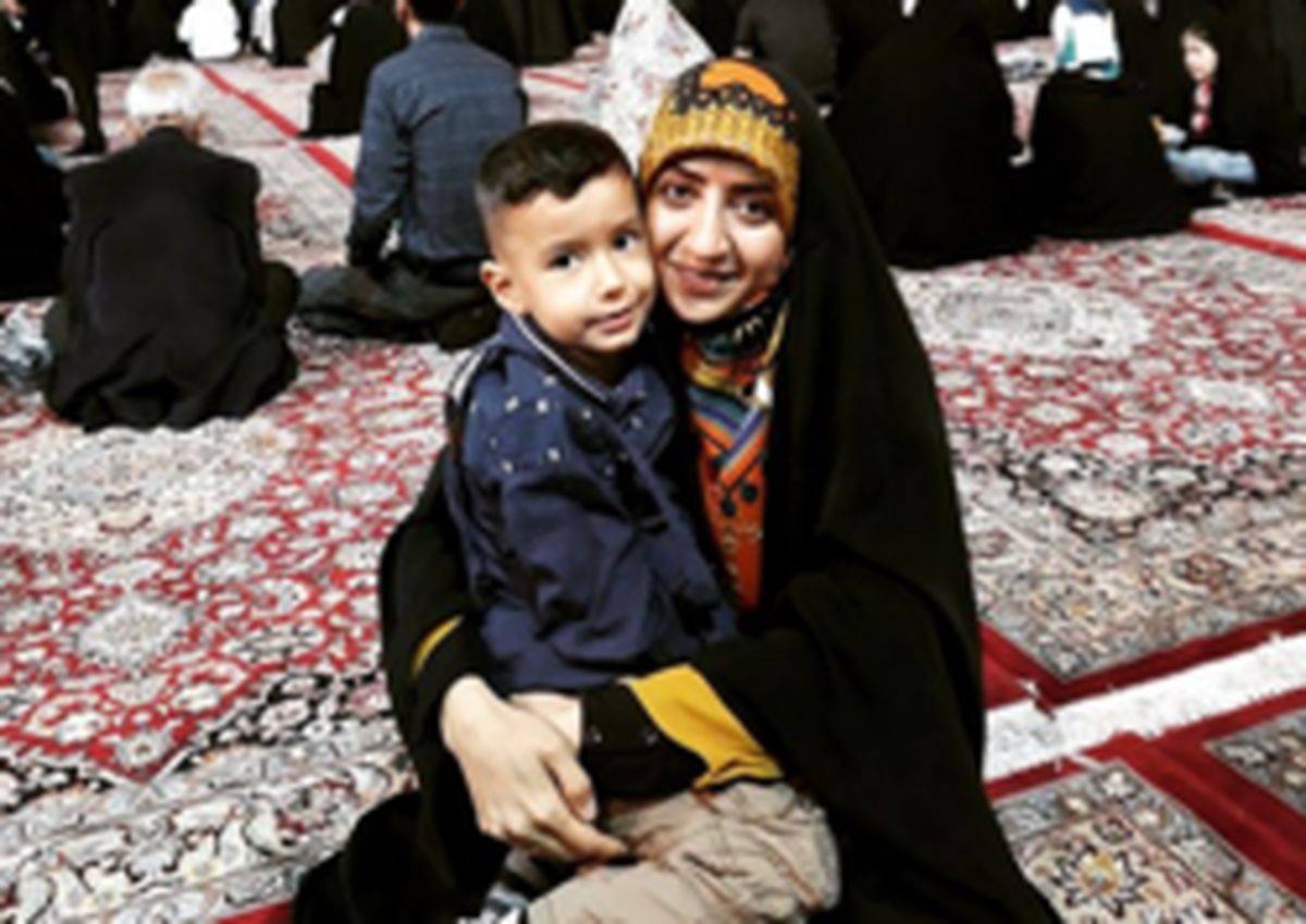 مجری محجبه تلویزیون در حرم امام رضا (ع) +عکس