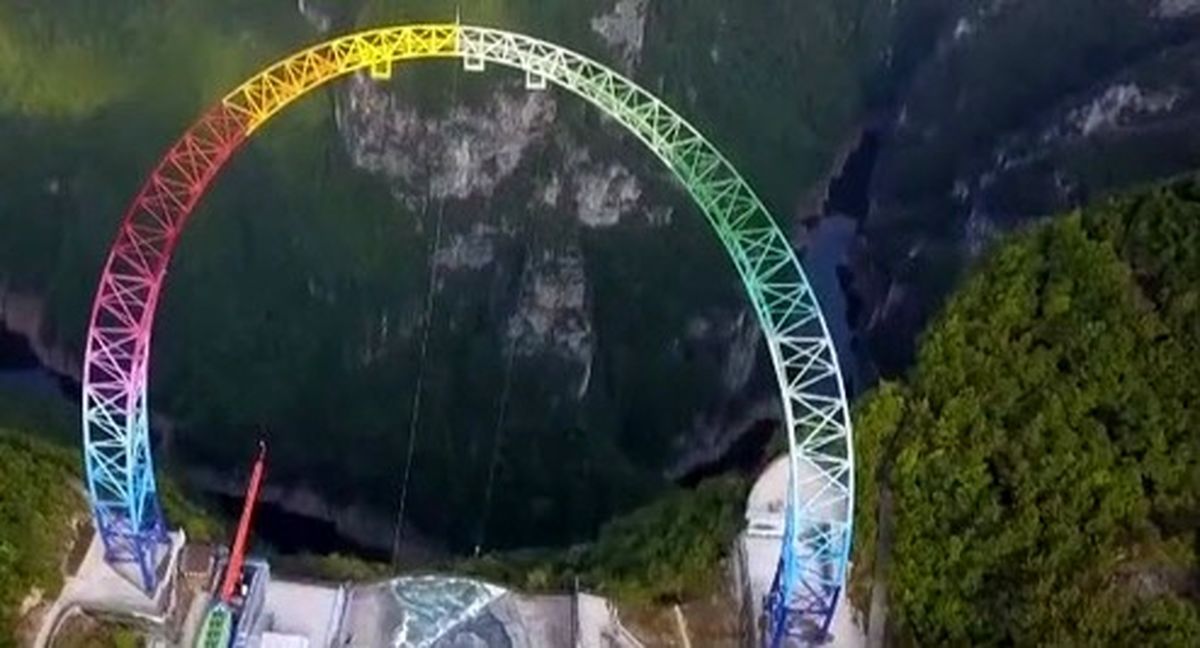 بلندترین تاب جهان در چین +فیلم