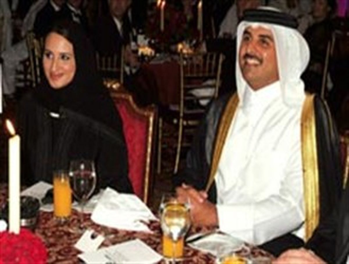 امیر جوان قطر و همسرش/ عکس