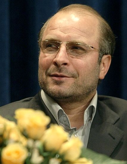 نقد دیپلماسی بدون توجه به پیچیدگیها منصفانه نیست/ جناحی کردن موضوعات ملی گناهی نابخشودنی است