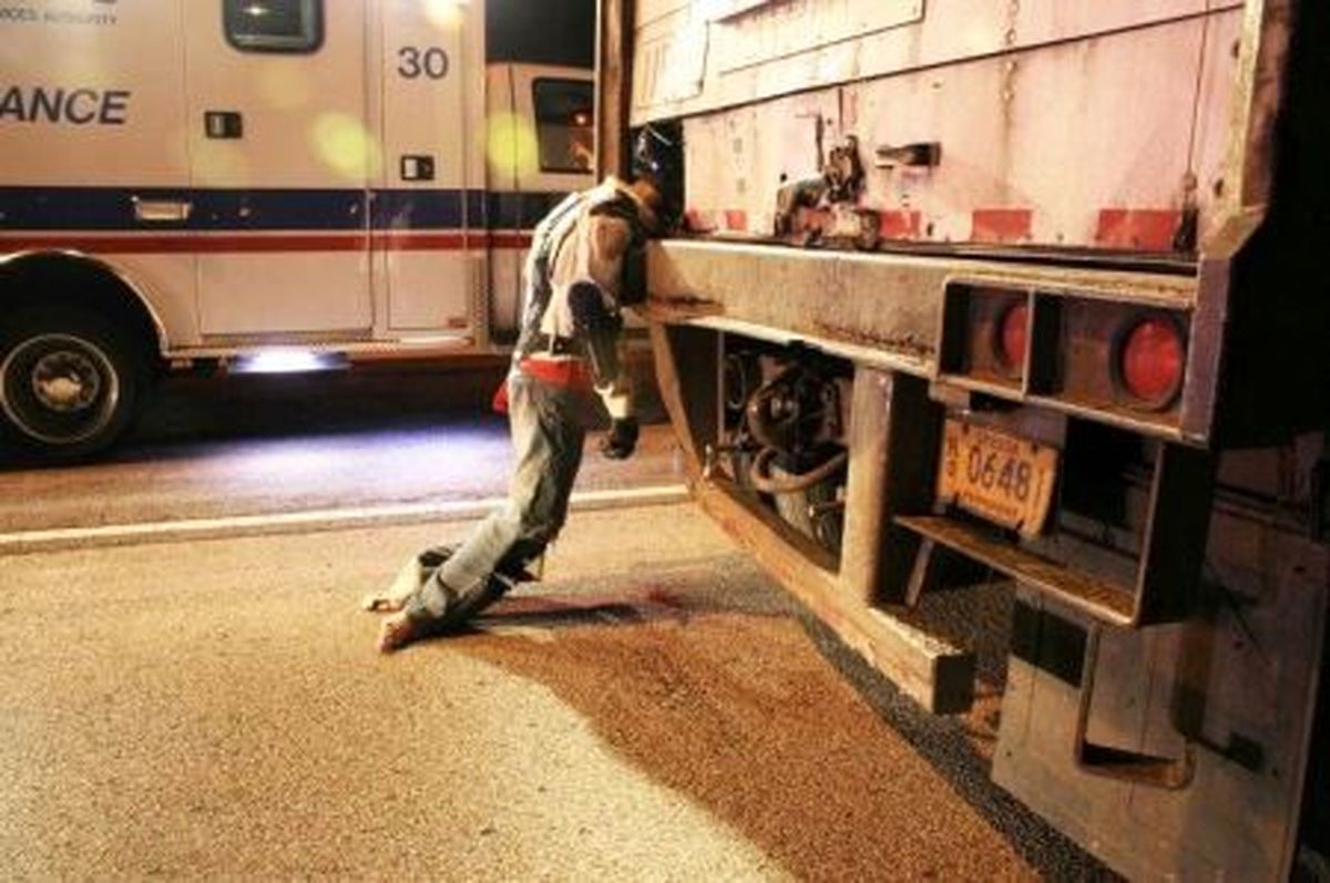 معجزه کلاه ایمنی برای این موتور سوار +عکس