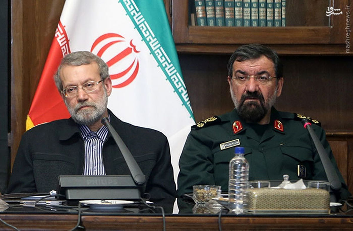 عکس:محسن رضایی با لباس سپاه در جلسه مجمع تشخیص