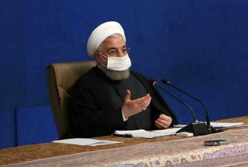 رئیس جمهور ماسک خود را عوض کرد! +عکس