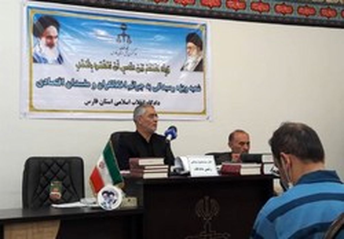 محاکمه محتکر حبوبات در شیراز