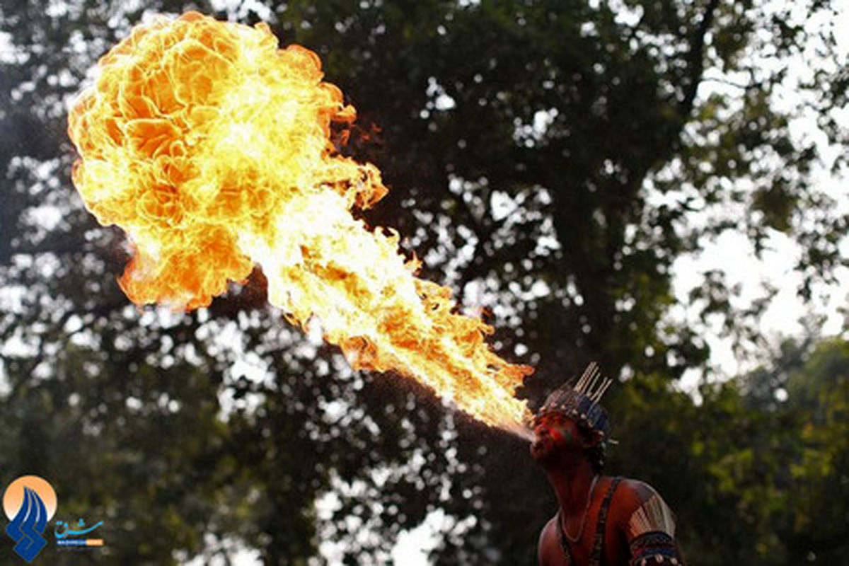 عکس/ حرکات خارق‌العاده یک مرد هندی