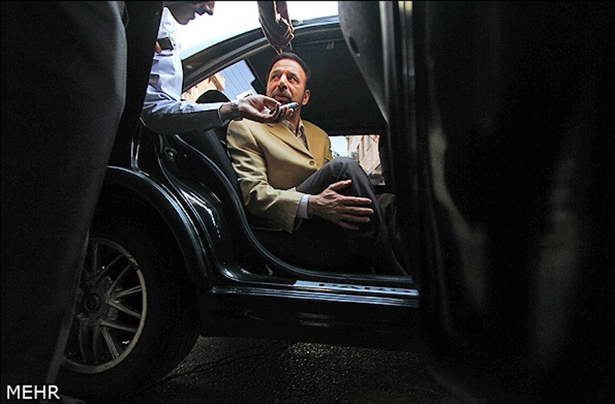 آقای وزیر چه ماشینی سوار می‌شود؟/عکس