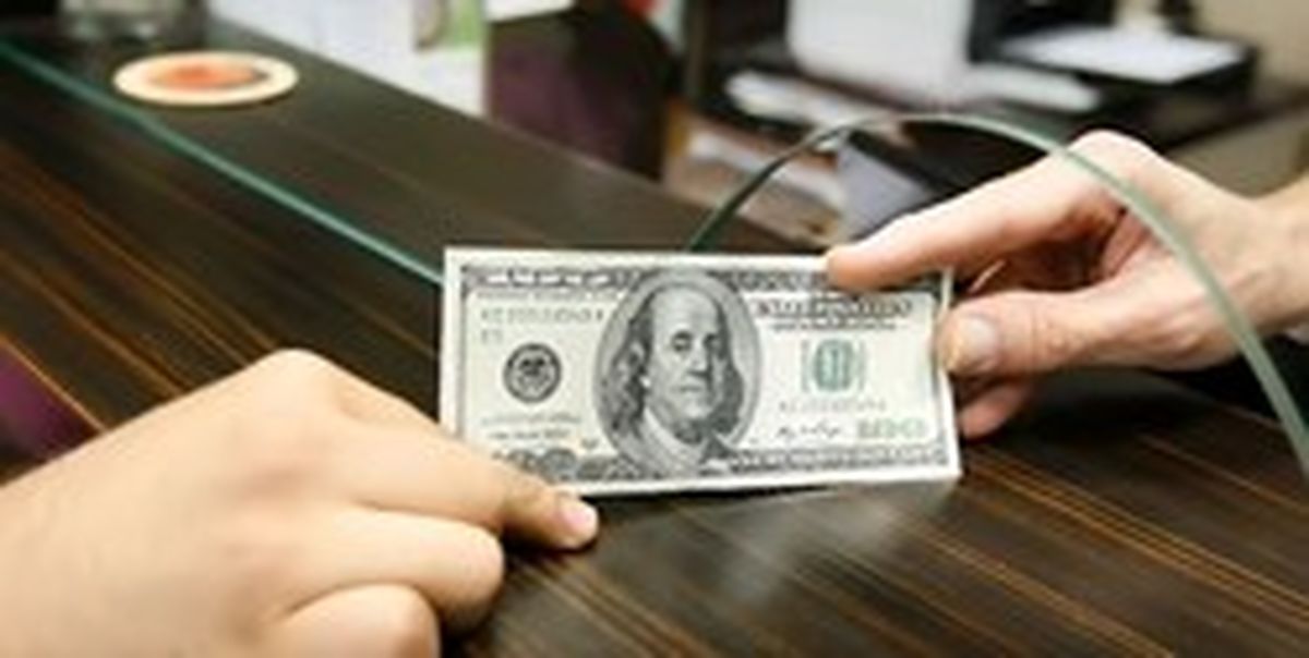 هیچ مطالعه‌ای قیمت واقعی دلار را در این سطح نشان نمی‌دهد