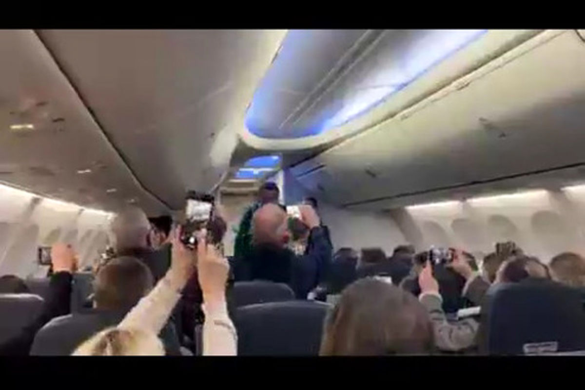 حواشی بازگشت جنجالی‌ترین منتقد پوتین به روسیه +فیلم